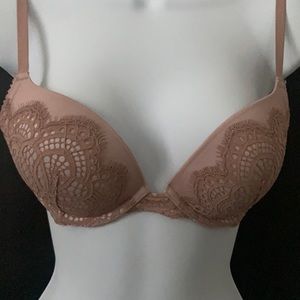 Victoria Secret Tan 32C bra